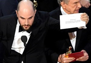 Oscar 2017 Dahil Tarihin En Büyük 9 Ödül Töreni Fiyaskosu