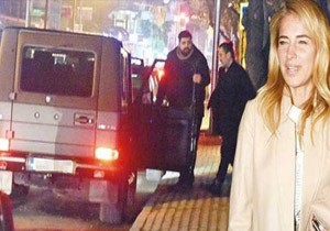 Burcu Esmersoy Bakn Kiminle Grntlendi