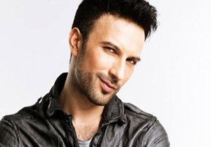 Tarkan, Amerikal Hayranlarna Instagram dan Selam Gnderdi