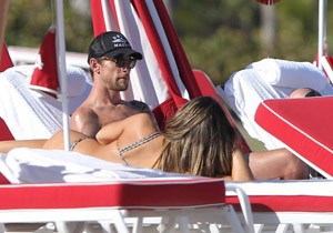 Jenson Button, Yeni Yan Kz Arkadayla Kutlad